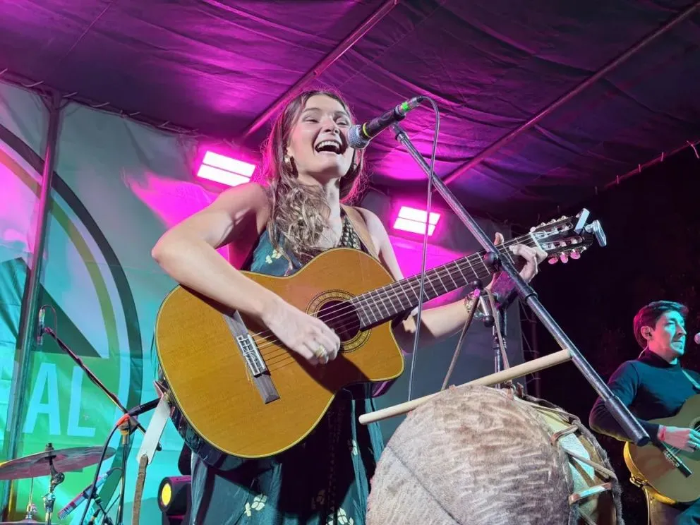 El paso de Maggie por Bariloche no pasó desapercibido.
