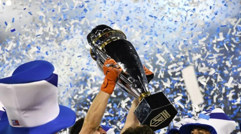 Se posterga el inicio de la sexta fecha del torneo.