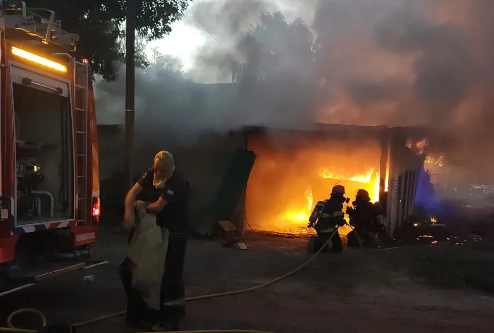 El siniestro ocurrió en la intersección de las calles Avellaneda y J.J. Paso de Río Colorado.