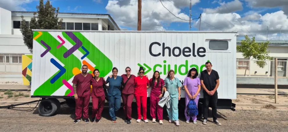 Más de 25 perros y gatos fueron castrados en la primera jornada del operativo realizado en el barrio Las Bardas.