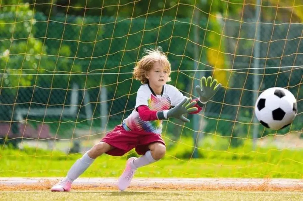 La Liga de Baby Fútbol comenzará el sábado 14 en la cancha de rugby de la Isla 92 con la participación de equipos locales y regionales.