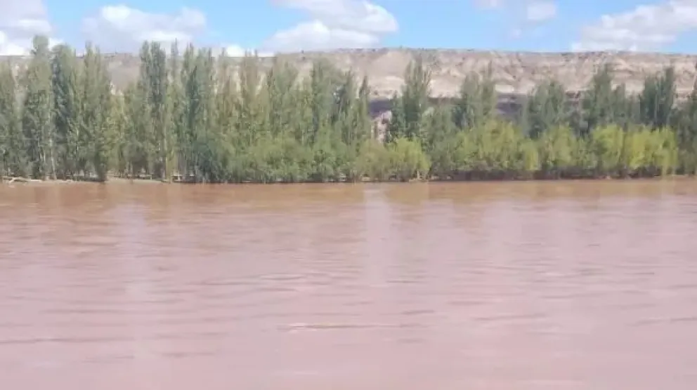 Se mantiene un seguimiento minuto a minuto de la evolución del río