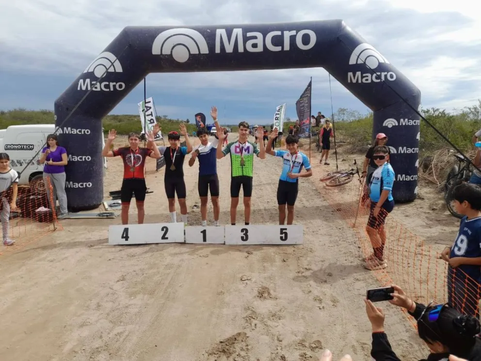 Lucas Skretkowski logró el tercer puesto en Cadetes durante la fecha regional disputada en Choele Choel.