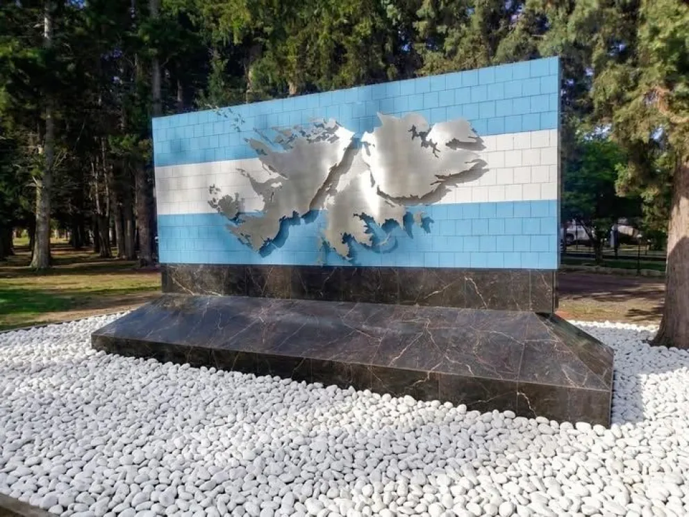 El Memorial de Malvinas de Pomona será inaugurado el 2 de abril y se convertirá en un sitio permanente de homenaje.