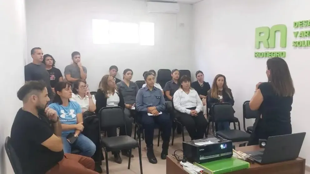 Jornada de sensibilización sobre masculinidad y violencias en Choele Choel