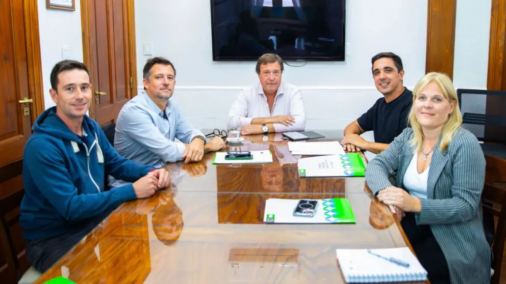 Nahuel Astutti es el Secretario de Estado de Juventud, Deporte y Cultura.