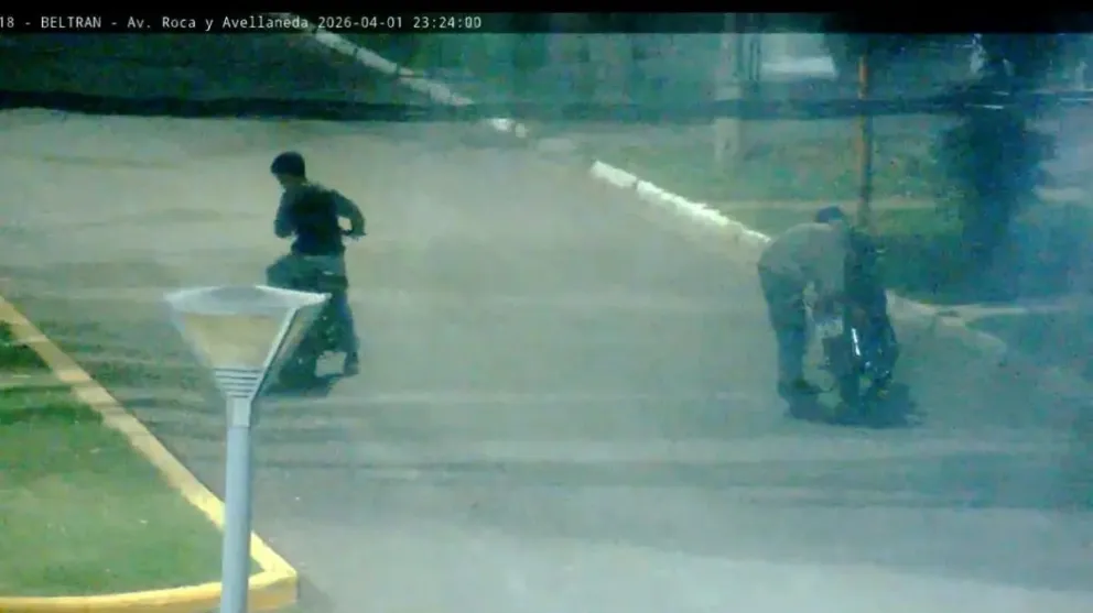 Policía identificó a uno de los conductores y secuestró el vehículo