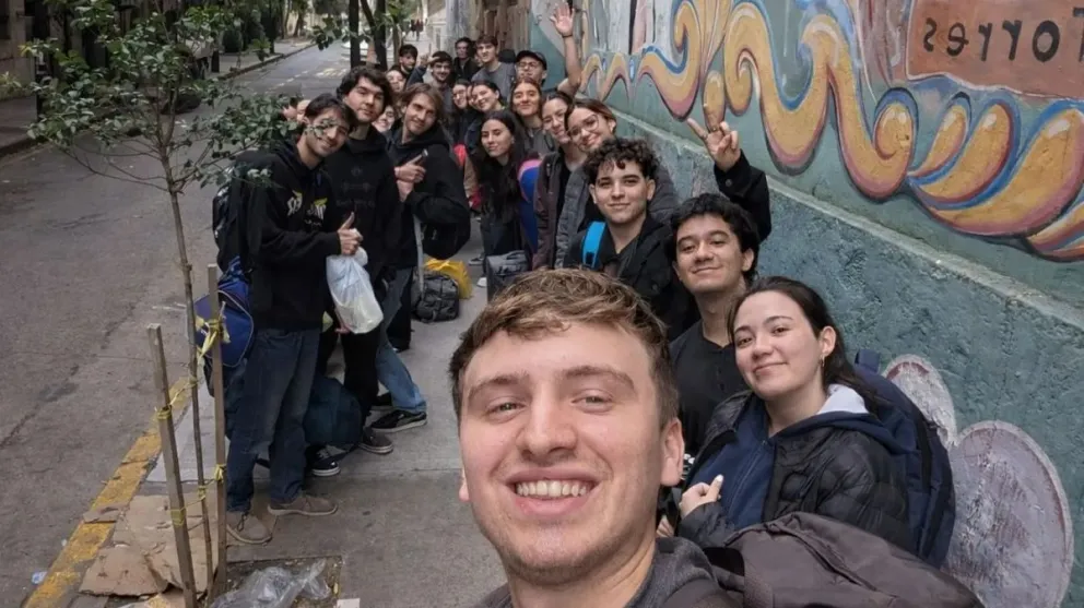 La entidad brinda diversas actividades para los estudiantes que están en pleno proceso académico en Buenos Aires