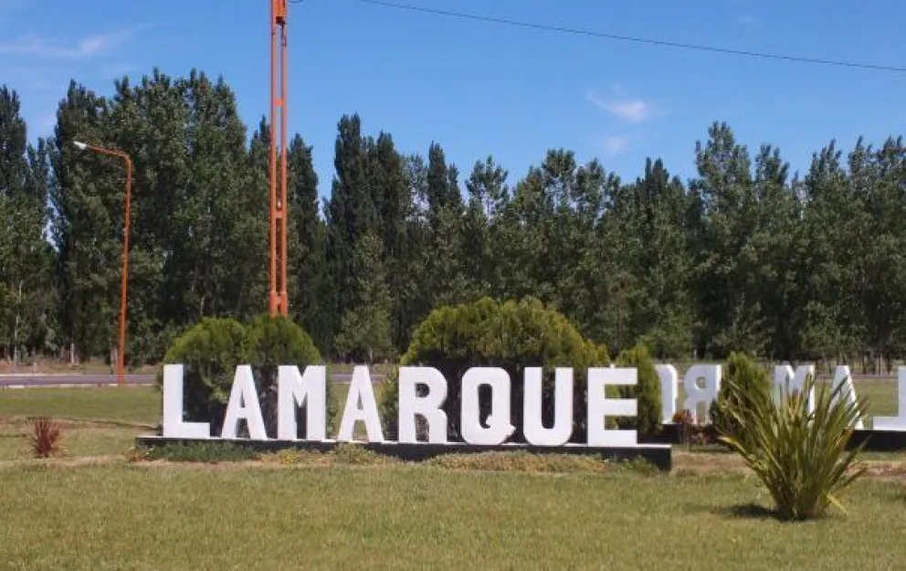 La encuesta vecinal permitirá definir talleres y actividades en futuros centros barriales distribuidos en distintos sectores de Lamarque