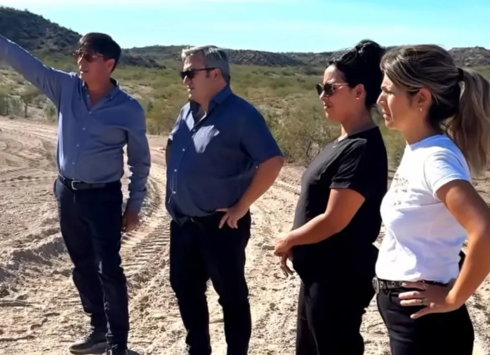 La obra de electrificación en Darwin avanza y beneficiará a 46 familias del nuevo loteo.