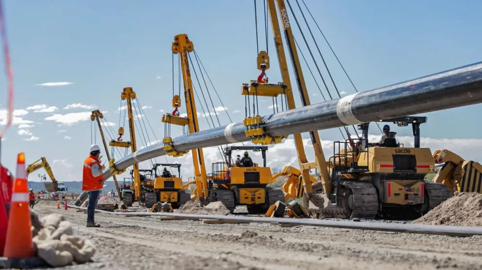 Avilez destacó el impacto sumamente positivo de los proyectos energéticos que se realizan en la provincia