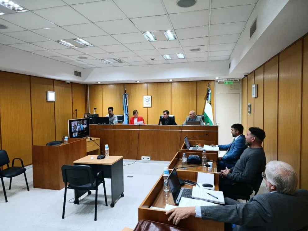 La audiencia se llevó a cabo en General Roca. Fotos: Tania Domenicucci