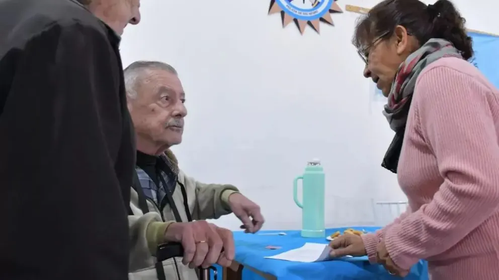 La Provincia continúa dando respuesta a los retirados y pensionados de policía.