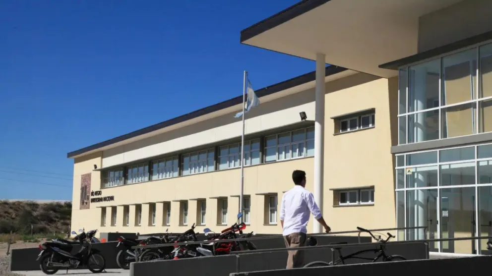 Se abren nuevas posibilidades para estudiantes de la UNRN
Crédito: Gobierno de Río Negro