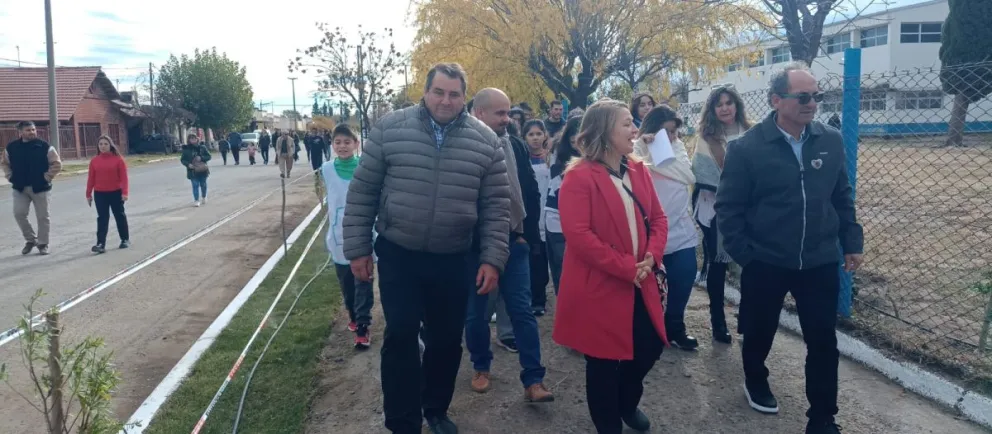 La obra busca mejorar el entorno escolar y fortalecer espacios de convivencia para la comunidad educativa de Lamarque. Foto: gentileza.
