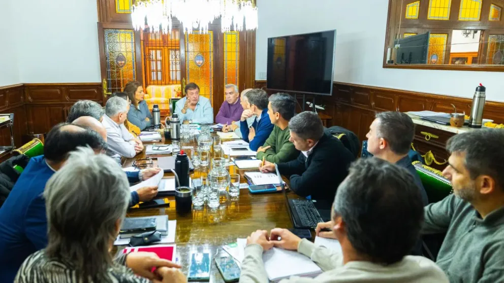 El Gabinete Provincial hizo un nuevo repaso de los trabajos realizados en la provincia
Crédito: Gobierno de Río Negro