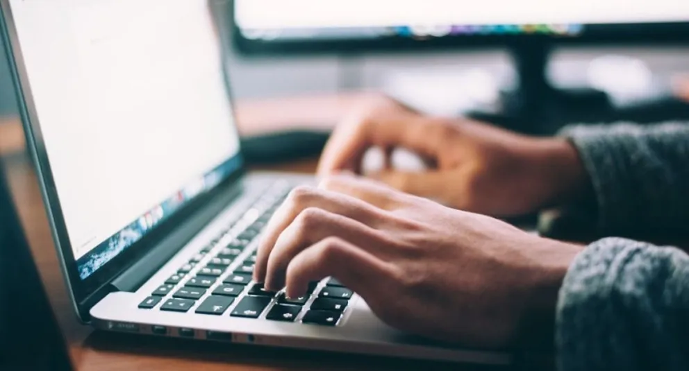 El Poder Judicial de Río Negro alertó sobre correos electrónicos falsos que buscan obtener datos personales mediante maniobras de phishing. Foto: archivo.