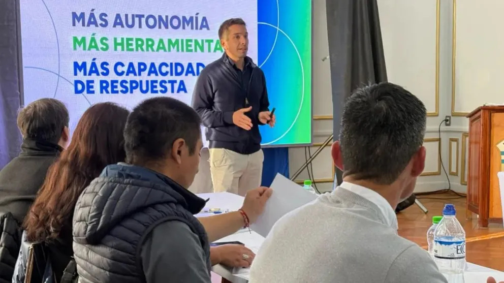 La Provincia busca reforzar la autonomía de cada una de sus comisiones de fomento
Crédito: Gobierno de Río Negro