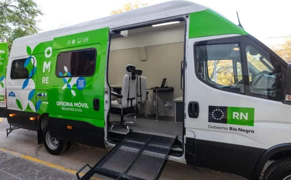 La nueva unidad móvil permitirá acercar trámites del Registro Civil a localidades y parajes alejados de las delegaciones tradicionales. Foto: gentileza.