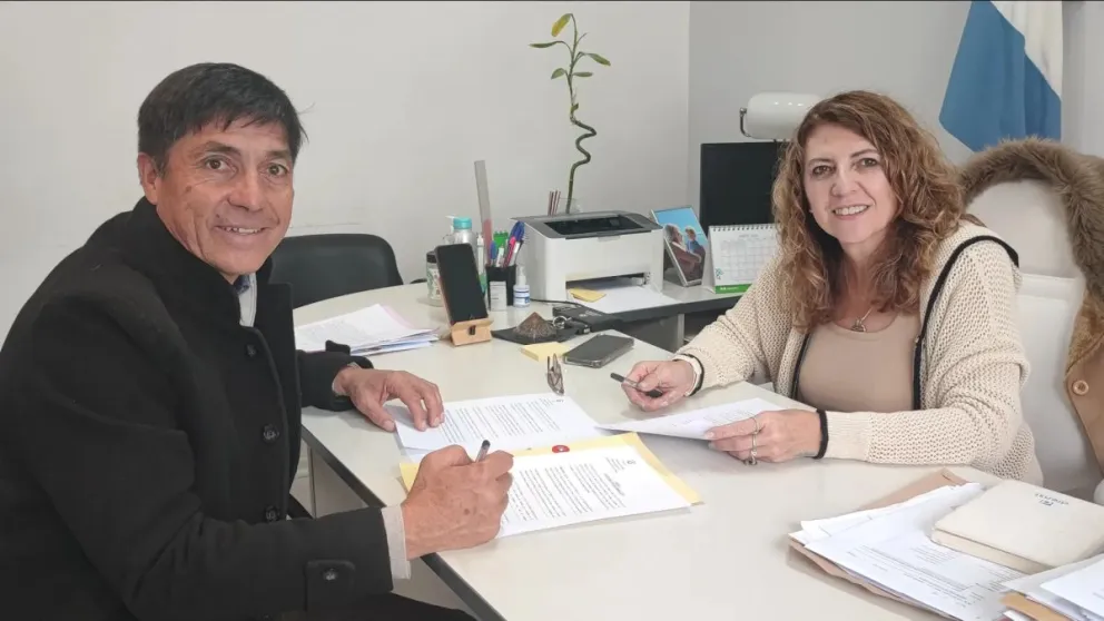 Río Negro alcanzó los 27 convenios vigentes con municipios y organismos.
Crédito: Gobierno de Río Negro