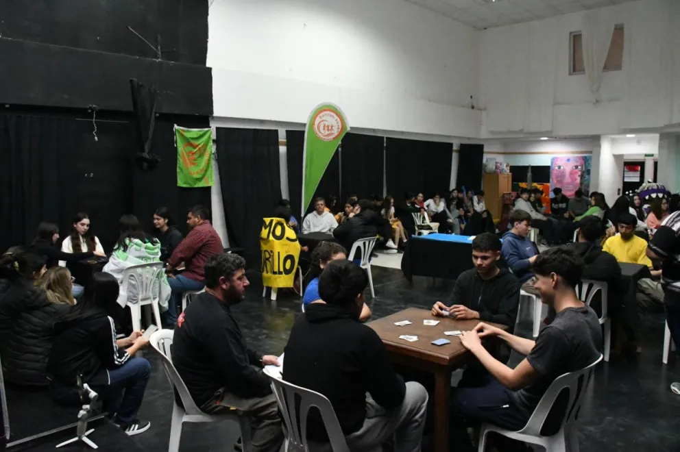Estudiantes de quinto y sexto año participaron de la primera jornada recreativa de la Fiesta del Estudiante 2026, que continuará con diversas actividades hasta su cierre en septiembre. Foto: Municipio Luis Beltrán.
