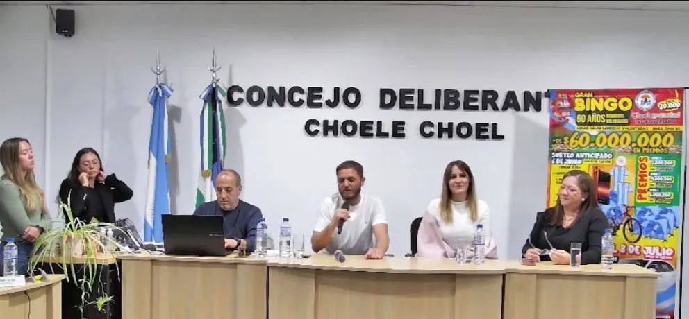 El Bingo Aniversario de Choele Choel se realizará el 8 de julio en el salón de Bomberos Voluntarios y tendrá como premio principal un automóvil 0 kilómetro, además de importantes sumas de dinero en efectivo. Foto: gentileza.