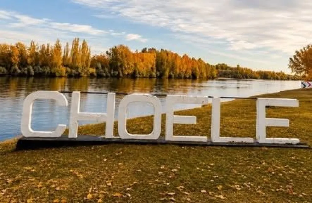 La renovación de la habilitación turística del Camping Municipal de la Isla 92 ratifica el cumplimiento de los estándares de calidad y atención exigidos por la provincia. Foto: Municipio Choele Choel.