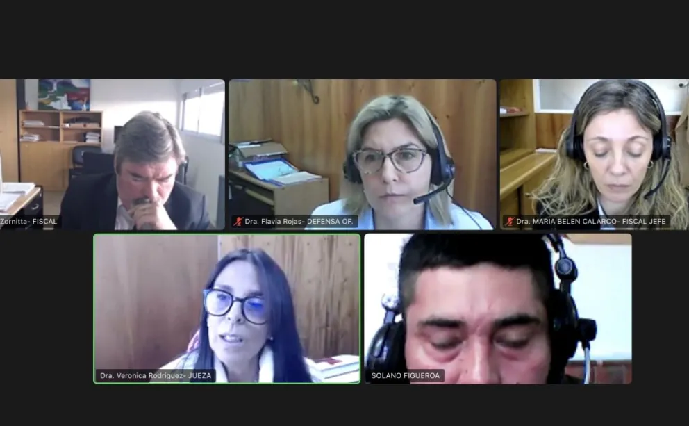 La audiencia fue llevada a cabo por Zoom. Foto: Captura 7 en Punto.