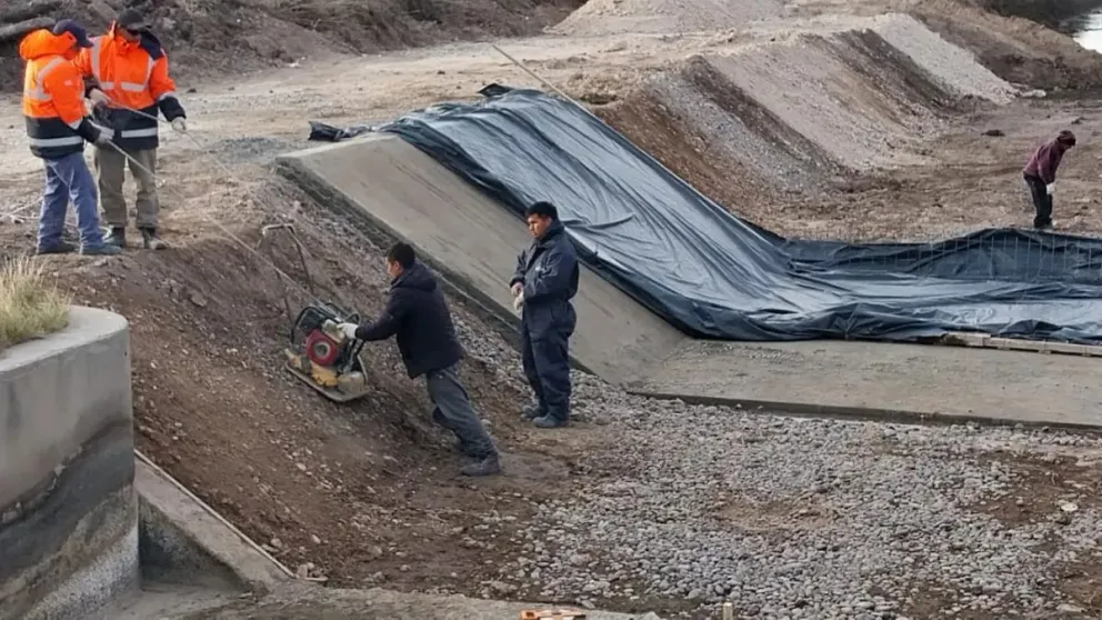 Provincia busca optimizar la gestión del agua y garantizar un sistema de riego más eficiente
Crédito: Gobierno de Río Negro