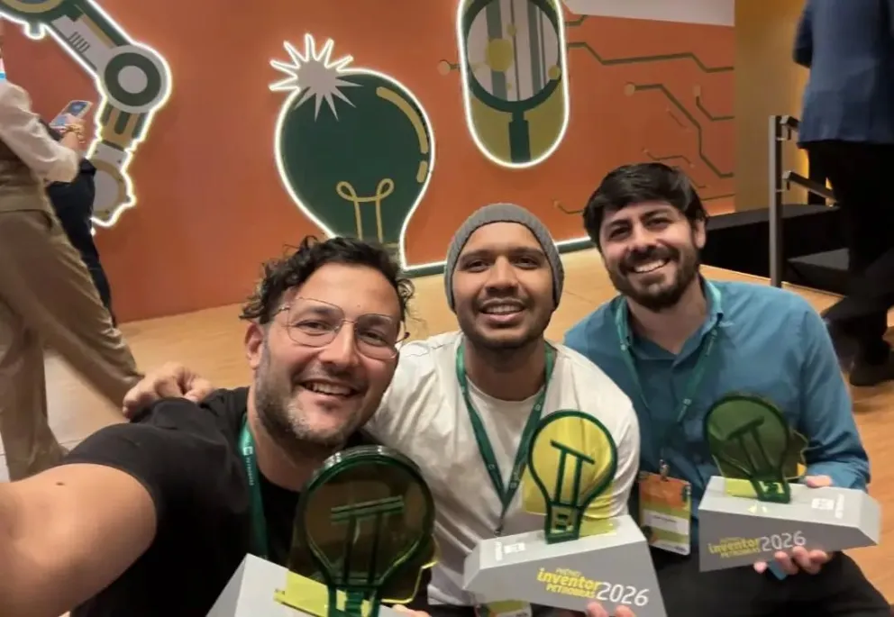 El ingeniero Deris Eduardo Spina, nacido en Luis Beltrán, fue reconocido por Petrobras por una innovación tecnológica que dio lugar a una solicitud de patente en el ámbito de la ingeniería aplicada a la explotación petrolera. Foto: gentileza.