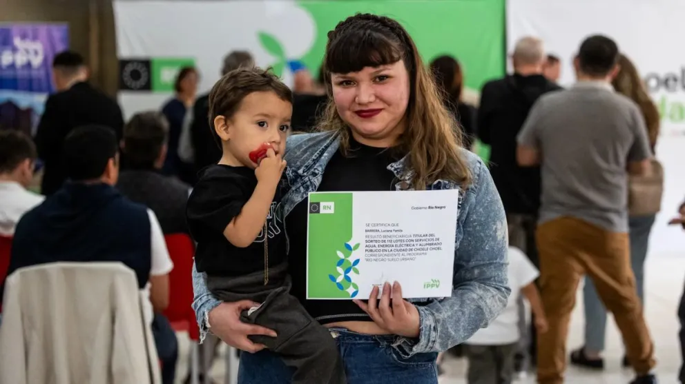 Con Suelo Urbano 232 familias de Choele Choel accederán a servicios
Crédito: Gobierno de Río Negro