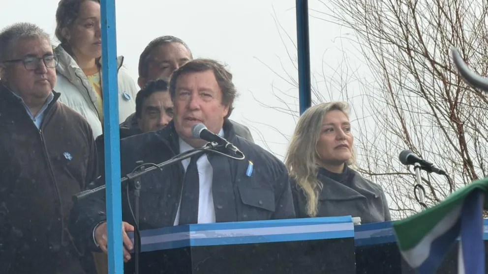 El Gobierno de Río Negro anunció una nueva inversión para Choele Choel, que permitirá extender el cordón cuneta hasta la Ruta Nacional 22 y mejorar uno de los principales accesos a la ciudad. Foto: gentileza.