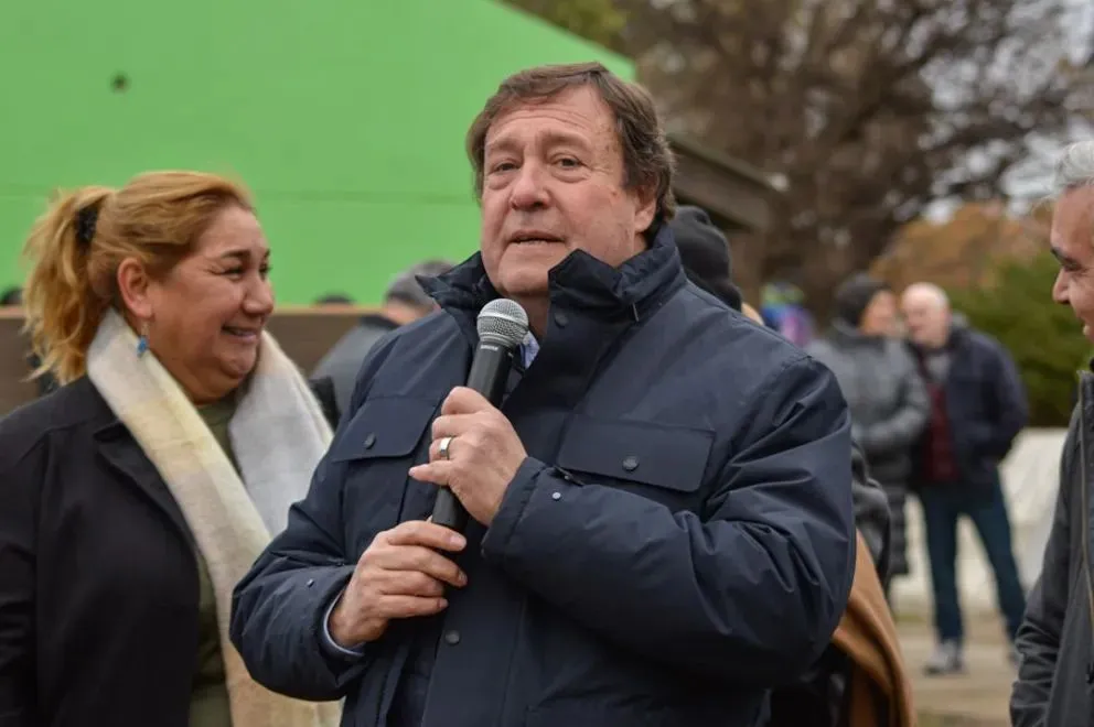 El gobernador Alberto Weretilneck en disidencia con el paro anunciado por Unter. Foto archivo NoticiasNet.