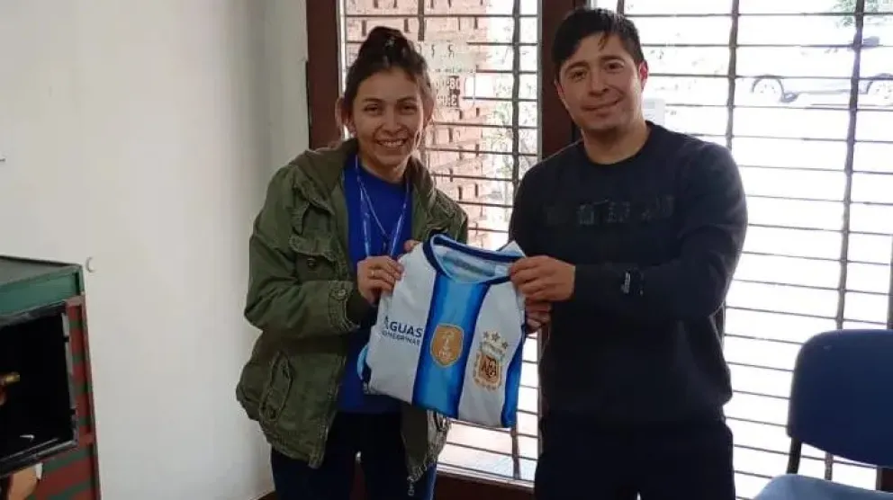 Aguas Rionegrinas culminó un sorteo para reconocer a los usuarios con sus cuentas al día
Crédito: Gobierno de Río Negro