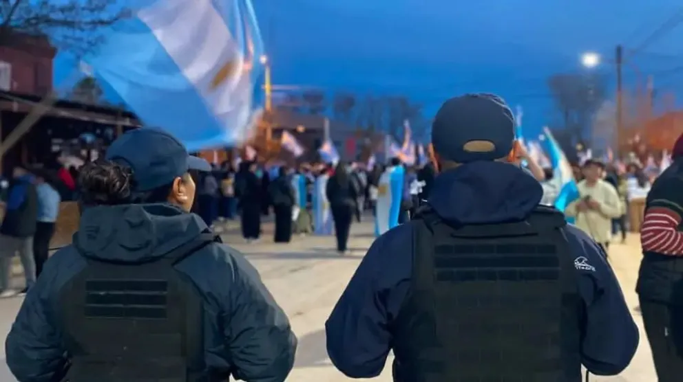 La premisa es incrementar la presencia policial en calles y prevenir hechos delictivos
Crédito: Gobierno de Río Negro