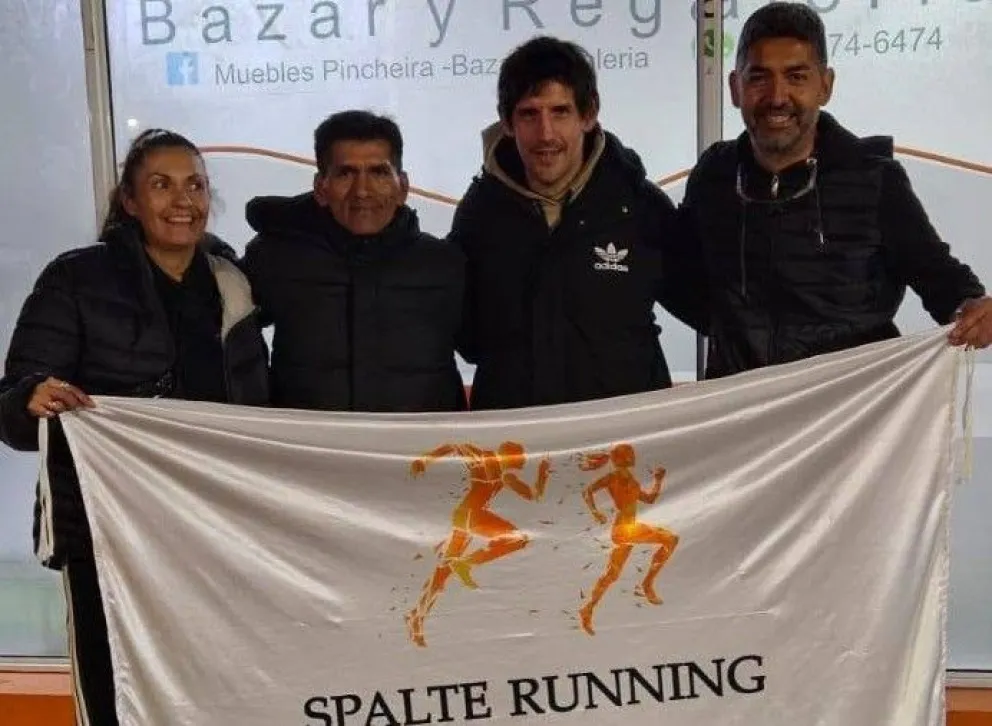 Fernando Burgos, Marianela Zura y Esteban Pacheco completaron la exigente Maratón de San Juan y ya proyectan nuevos desafíos para la temporada 2027. Foto: gentileza.