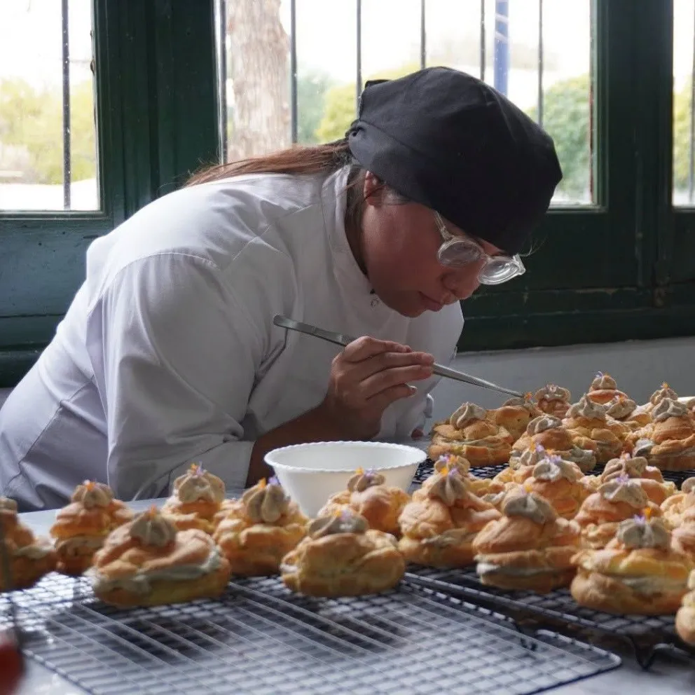 El CEAER integrará la delegación argentina que participará de ENBHIGA Perú 2026, llevando la propuesta gastronómica y educativa del Valle Medio a un encuentro internacional. Foto: gentileza.