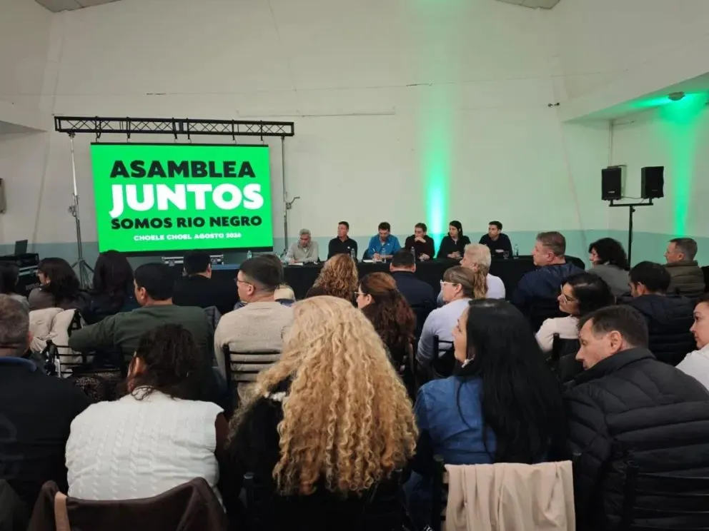 La Asamblea Provincial de Juntos Somos Río Negro se realizó en Choele Choel con la participación de dirigentes de toda la provincia y definiciones sobre la conducción partidaria y la estrategia electoral. Foto: gentileza.