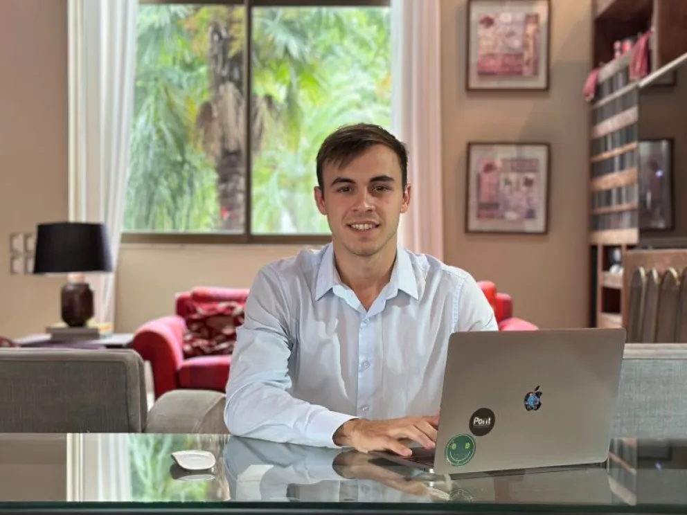 Facundo Rancaño, nacido en Río Colorado, fue reconocido por iProUP por el crecimiento de Pont Solutions. Foto: gentileza.