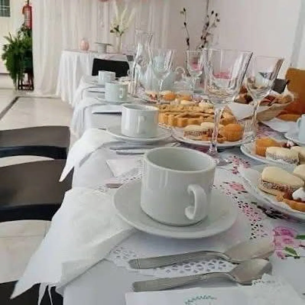 Estudiantes de Gastronomía estarán a cargo del servicio de té especial por el Día del Maestro. Foto: gentileza.
