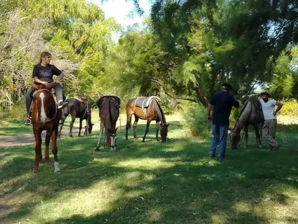 La Isla 92 tendrá este domingo una jornada gratuita con cabalgatas, tirolesas, juegos extremos y otras propuestas de recreación para toda la familia. Foto: archivo.