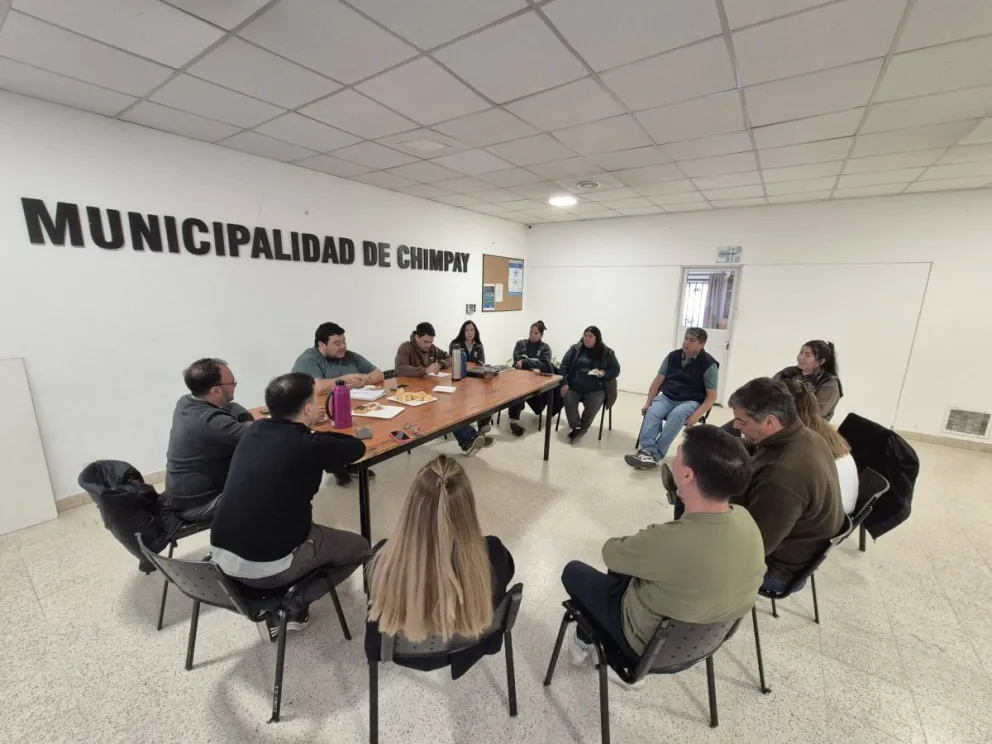 El intendente Gustavo “Tavi” Sepúlveda encabezó la reunión evaluativa con trabajadores municipales tras la 56° Peregrinación a Ceferino Namuncurá. Foto: gentileza.
