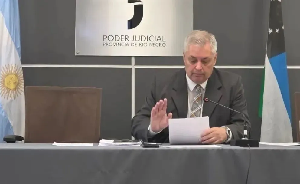Juez Adrián Dvorzak, asignado a la audiencia judicial de este miércoles por el hackeo en la administración pública. Foto archivo.