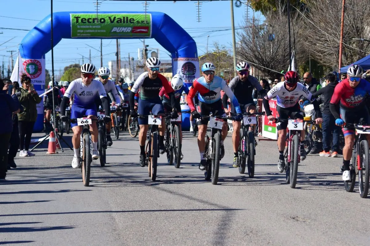 La Vuelta a Beltrán celebró su quinta edición con más de 110 ciclistas
