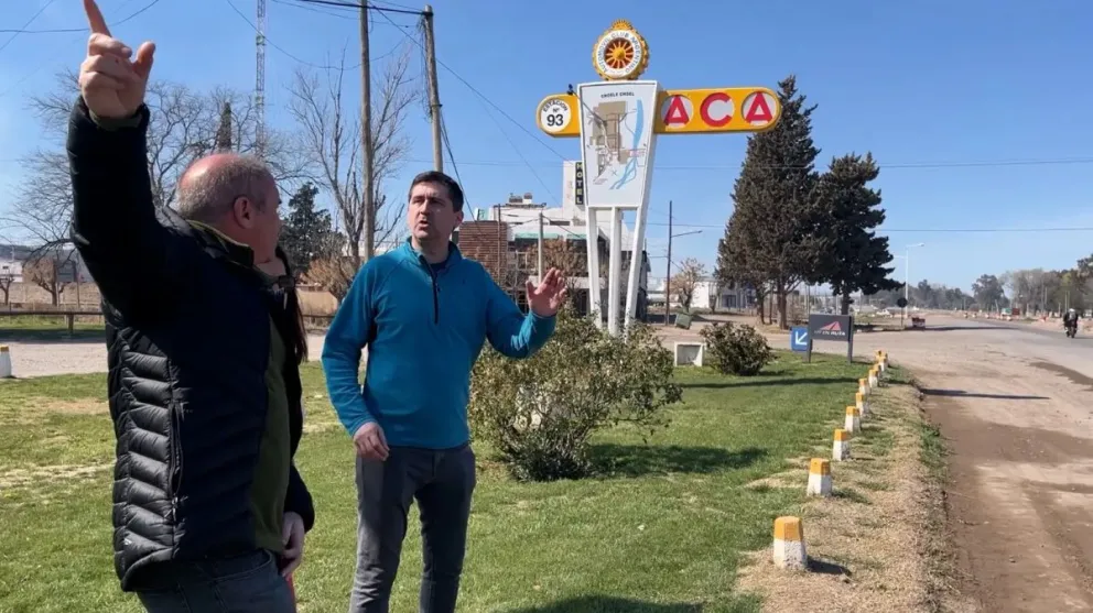 La comitiva ya recorrió ambas rutas y realizó el correspondiente relevamiento
Crédito: Gobierno de Río Negro