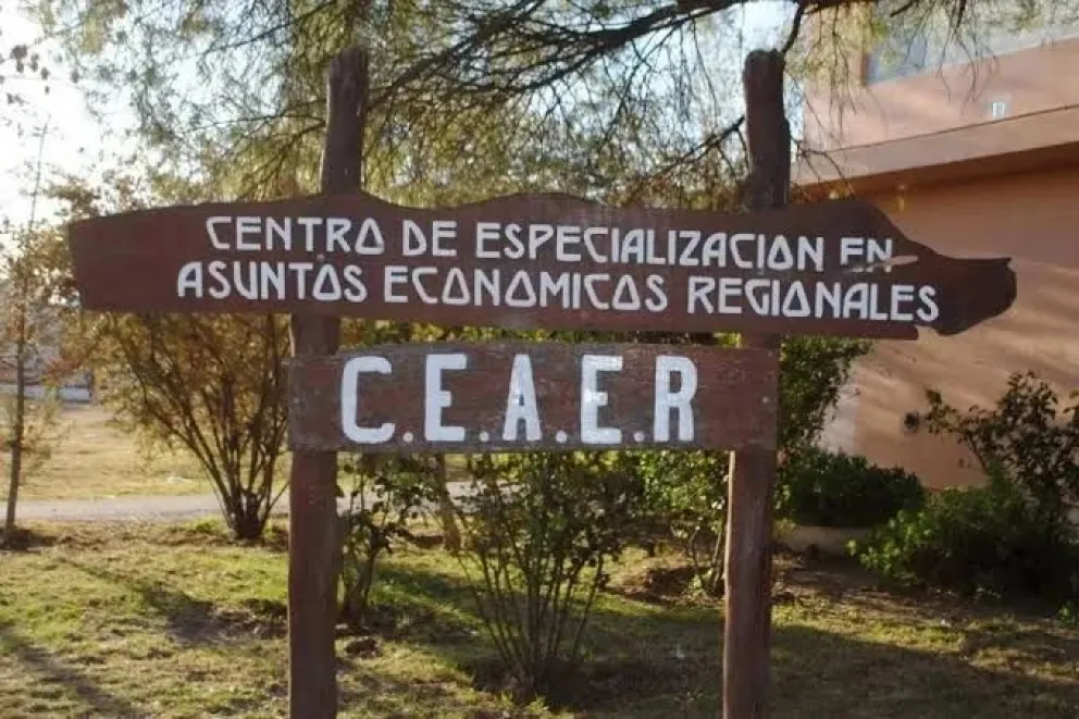 El CEAER llevará a Pomona la capacitación “IA en la Gestión Municipal”, destinada a empleados municipales. Foto: archivo.