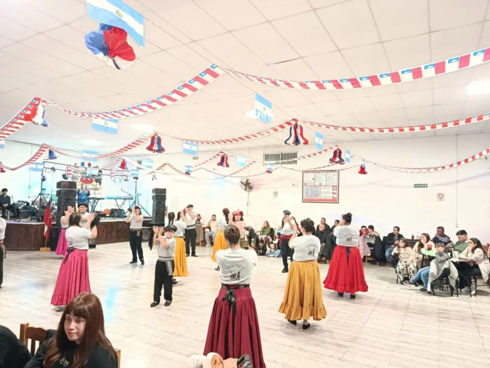 La Asociación Chilena Gabriela Mistral volverá a reunir a la comunidad este sábado para celebrar las Fiestas Patrias de Chile. Foto: gentileza.