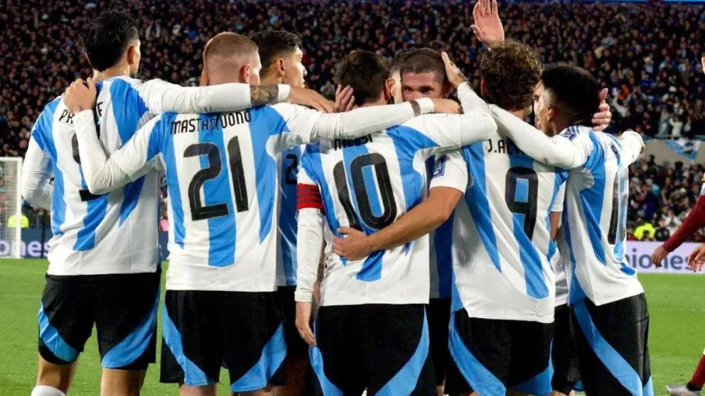 Argentina inicia una nueva etapa después del Mundial 2026 y este miércoles enfrentará a Bolivia desde las 21 en el Mario Alberto Kempes de Córdoba. Foto: web.