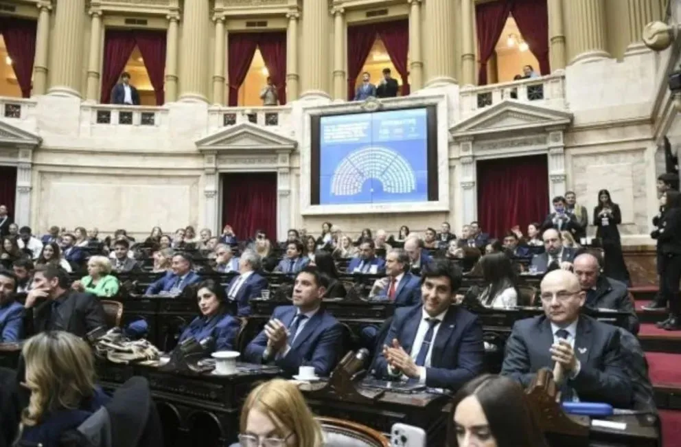 La oposición comenzó a coordinar una sesión especial en Diputados para intentar rechazar el DNU 70/2023, luego del reciente fallo de la Corte Suprema sobre la Ley de Tierras. Foto: gentileza.