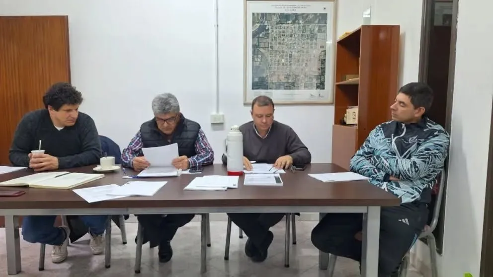 Waldo Maulén, presidente de la Cooperativa de Agua de Lamarque, destacó las gestiones realizadas ante el DPA para avanzar en obras de infraestructura y mejorar los servicios de la localidad. Foto: gentileza.